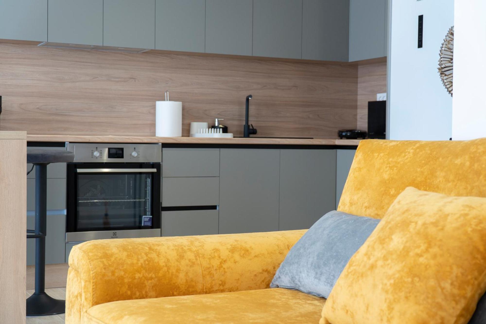 Mateo Apartments Sarande Bagian luar foto